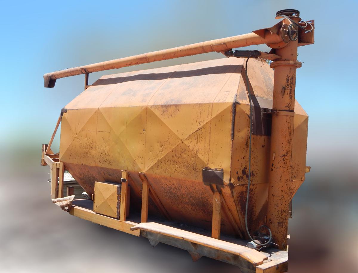 Tolva repartidora de alimentos - imagen 1