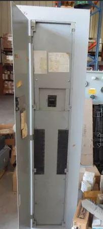 Tablero de control 400 AMP modelo GEI-3043LCCATED marca General Electric - imagen 1