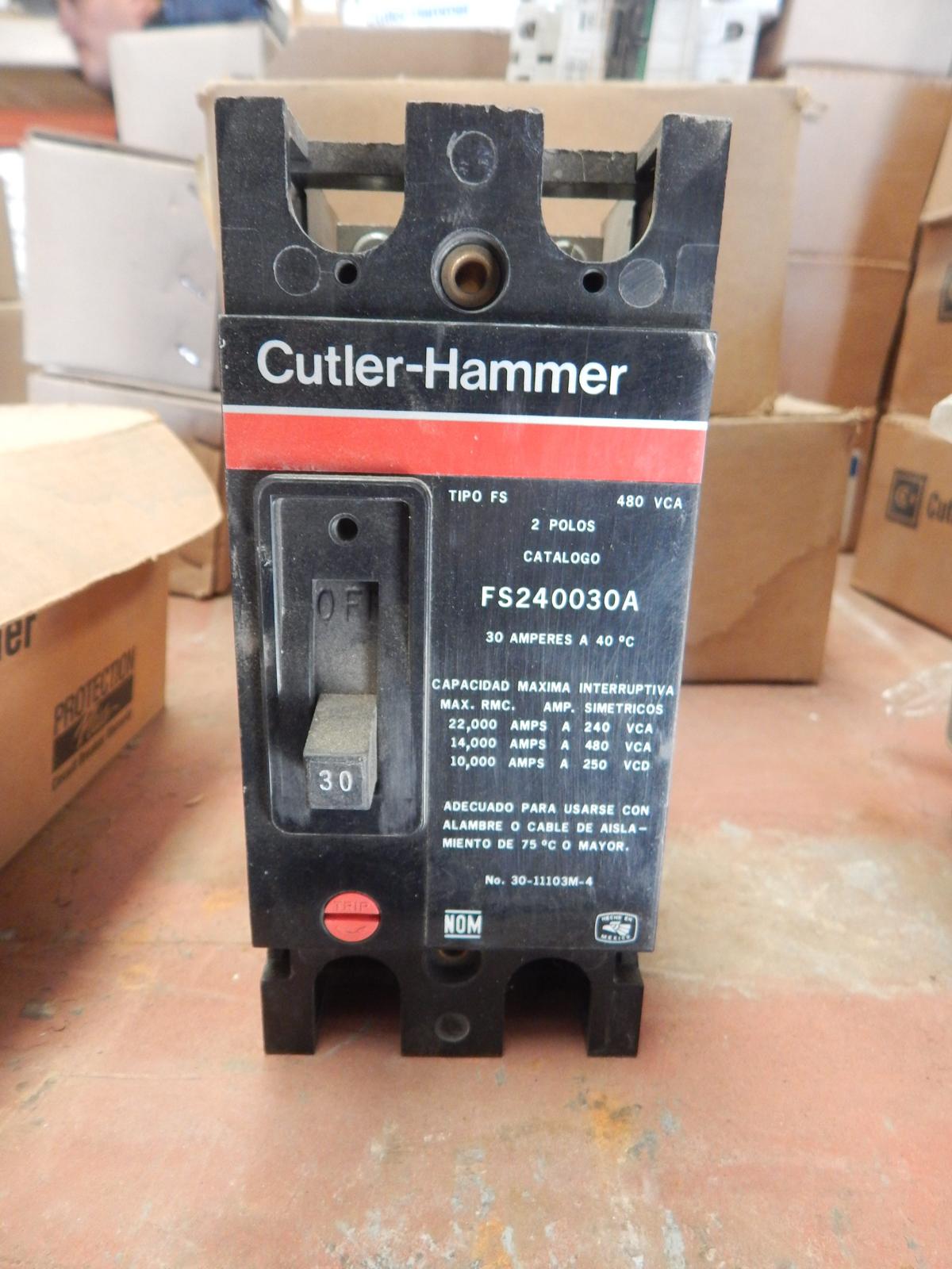Interruptor 30 AMP 240 VCA 2 polos modelo FS240030A marca Cutler Hammer - imagen 1