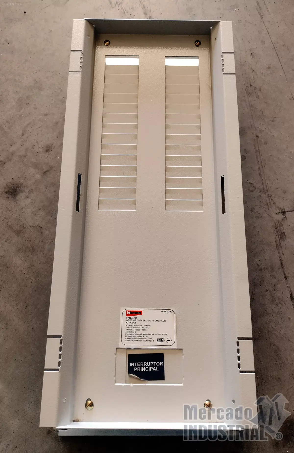 Tablero de alumbrado interior 30 circuitos 160 AMP 120/240V modelo BT164L/30 marca bticino - imagen 1
