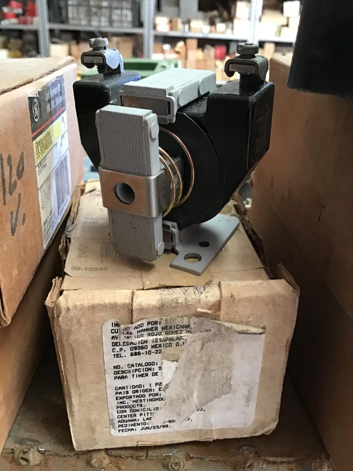 Bobina magnética marca Cutler Hammer modelo D80AMC - imagen 1