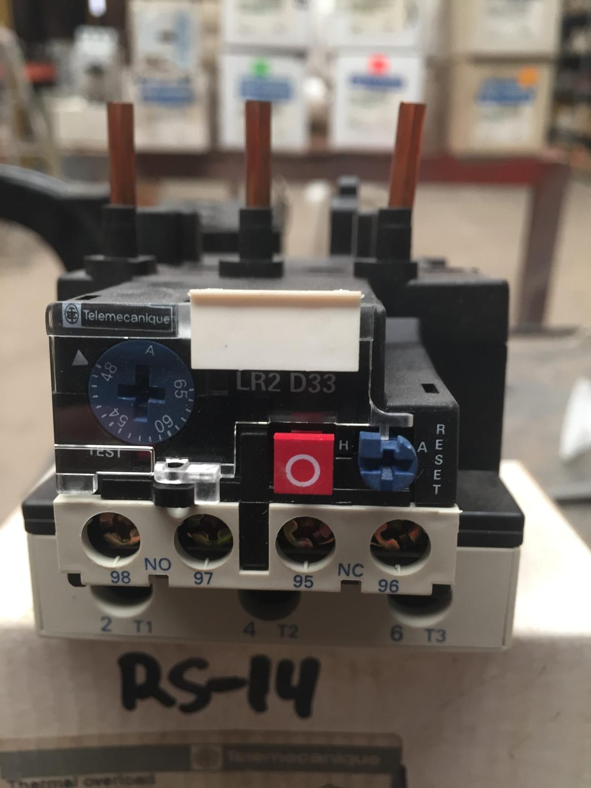 Relé térmico de sobrecarga 48-65 A modelo LR2D3359 marca TELEMECANIQUE - imagen 1