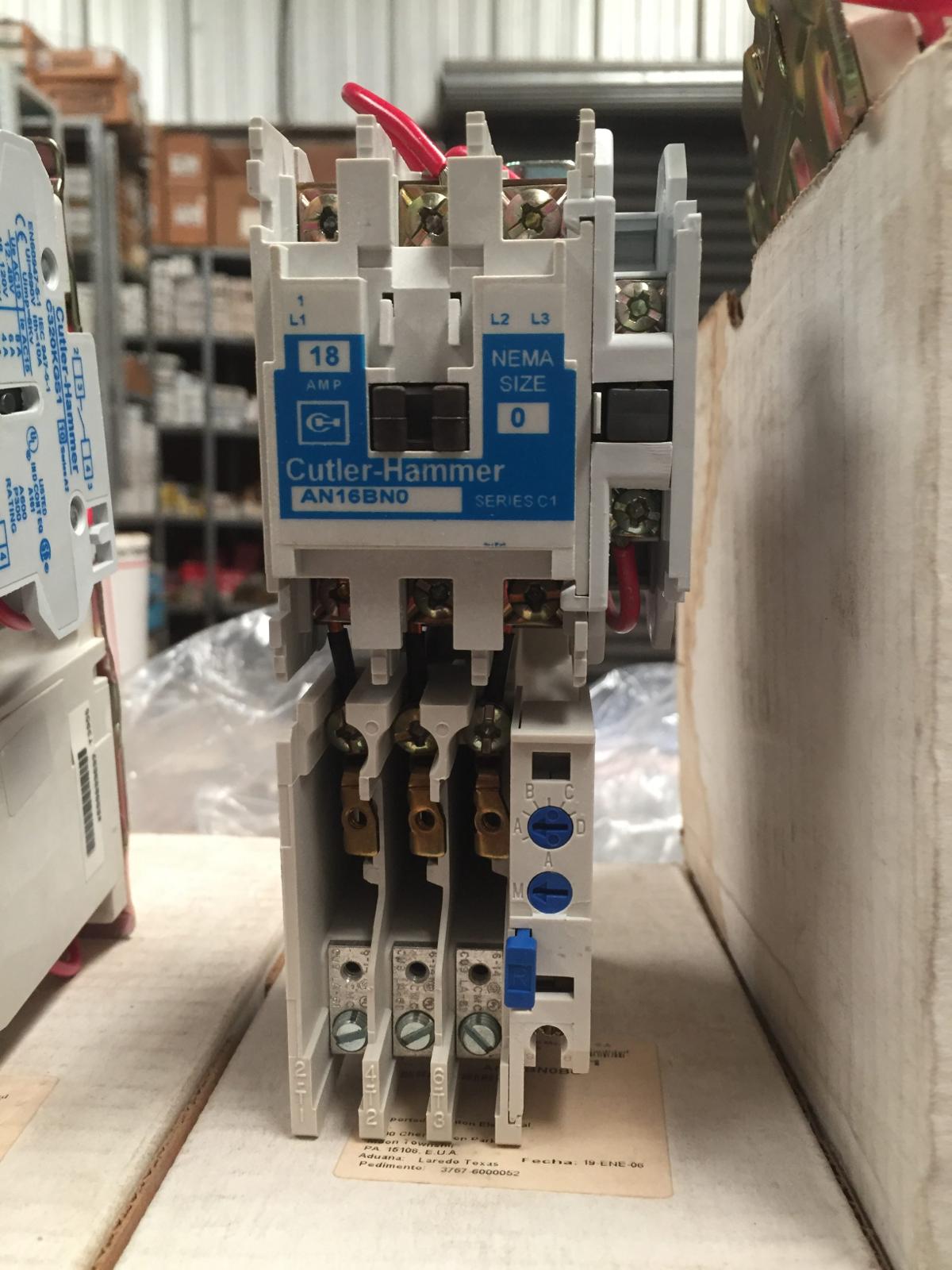 Arrancadores magnéticos 18 AMP modelo AN16BN0BC marca Cutler Hammer - imagen 1
