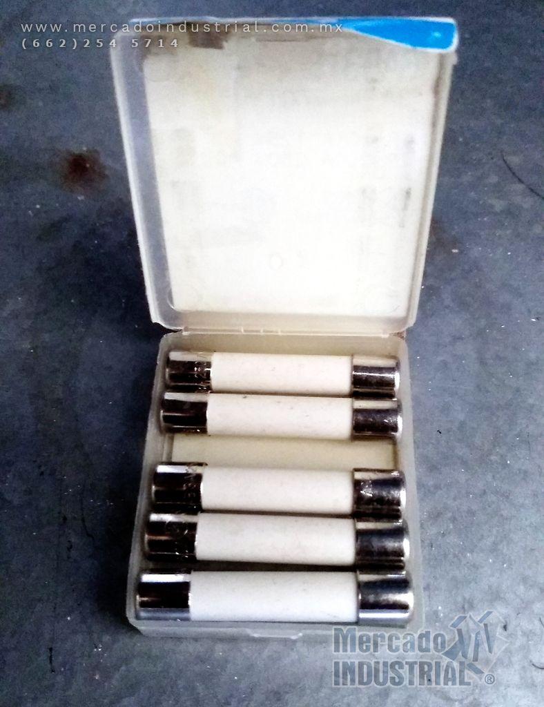 Fusible acción rápida 3 AMP 125/250 VAC modelo GAB3 marca Gould Shawmut - imagen 1