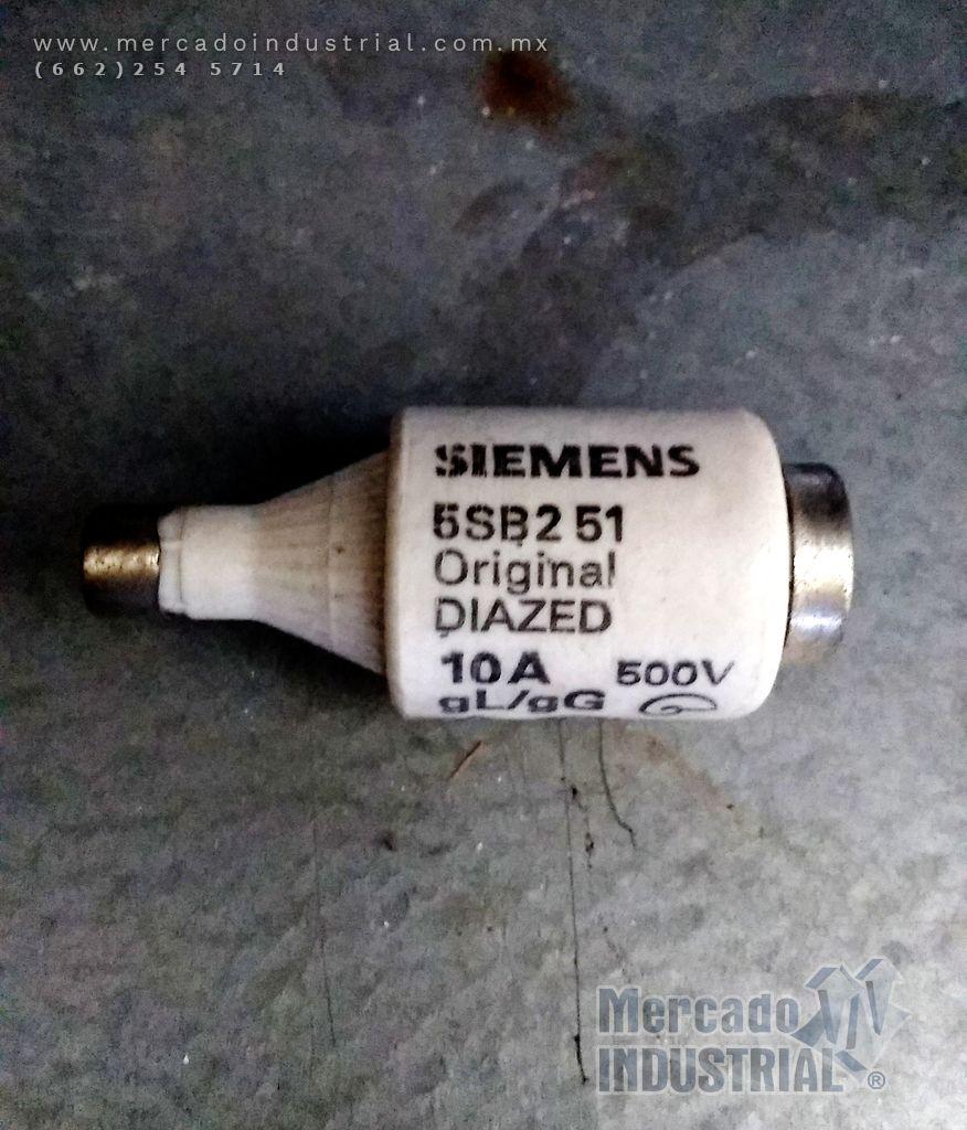 Fusible 10 AMP 500V modelo 5SB2 51 marca Siemens - imagen 1