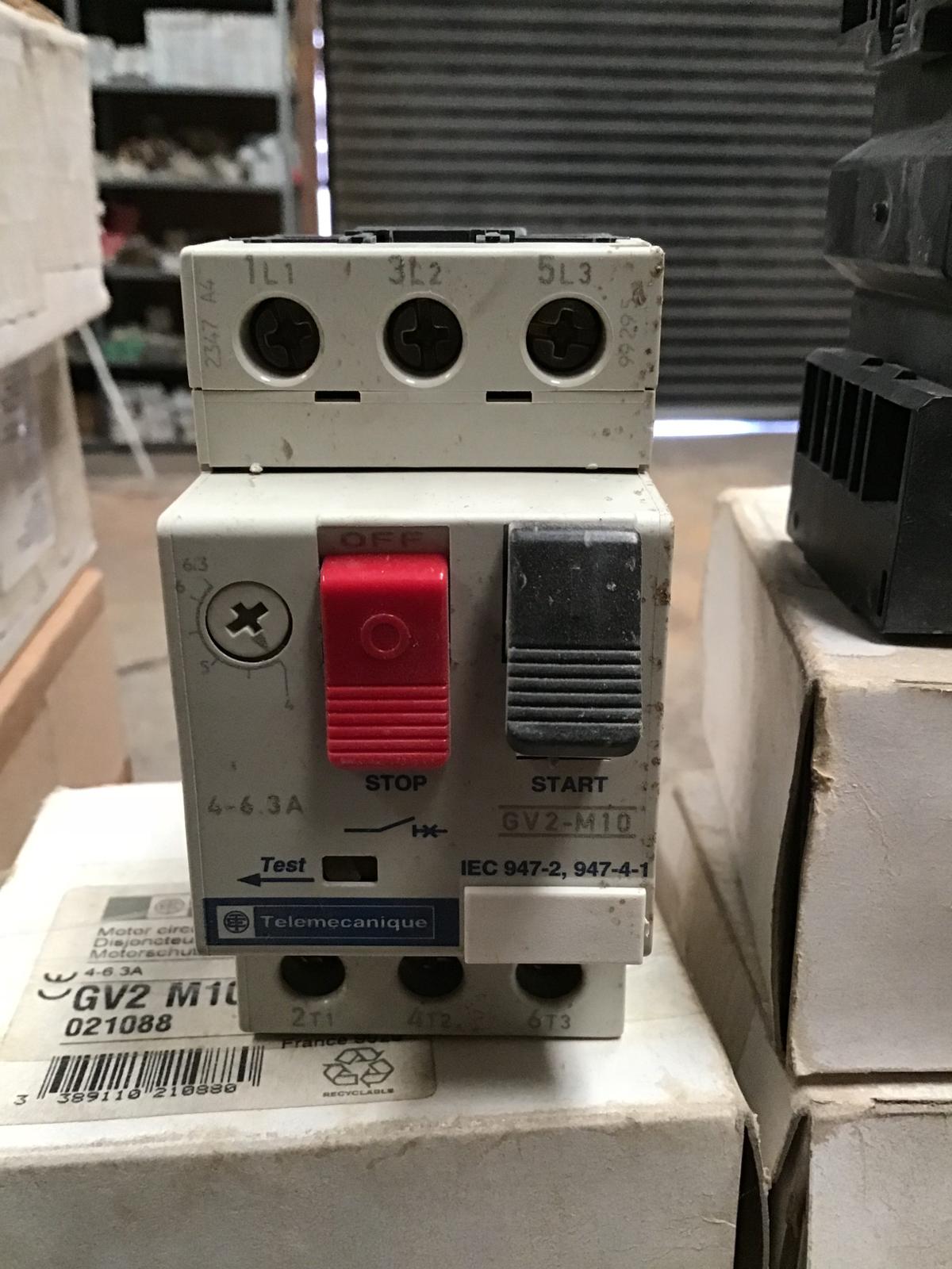 Contactor marca Telemecanique modelo GV2 N10 - imagen 1