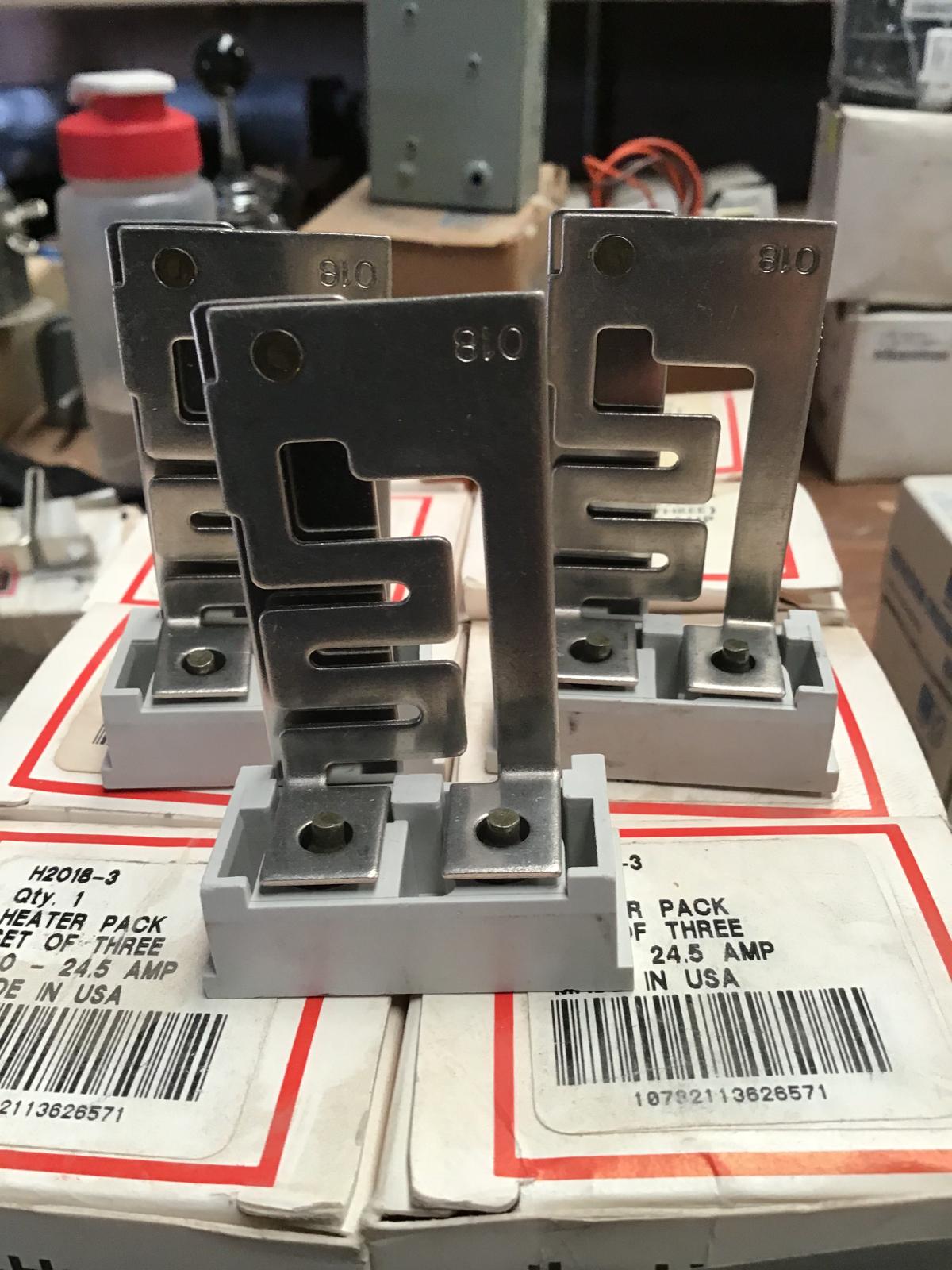 Paquete térmico 18.0-24.5 AMP modelo H2018-3 marca Cutler Hammer - imagen 1