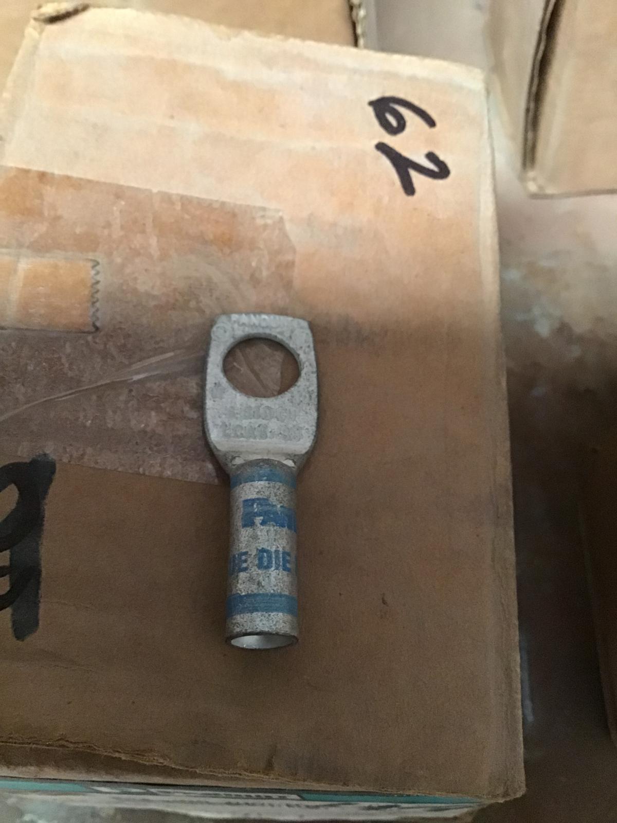Terminal modelo LCAF6-38-L marca PANDUIT - imagen 1