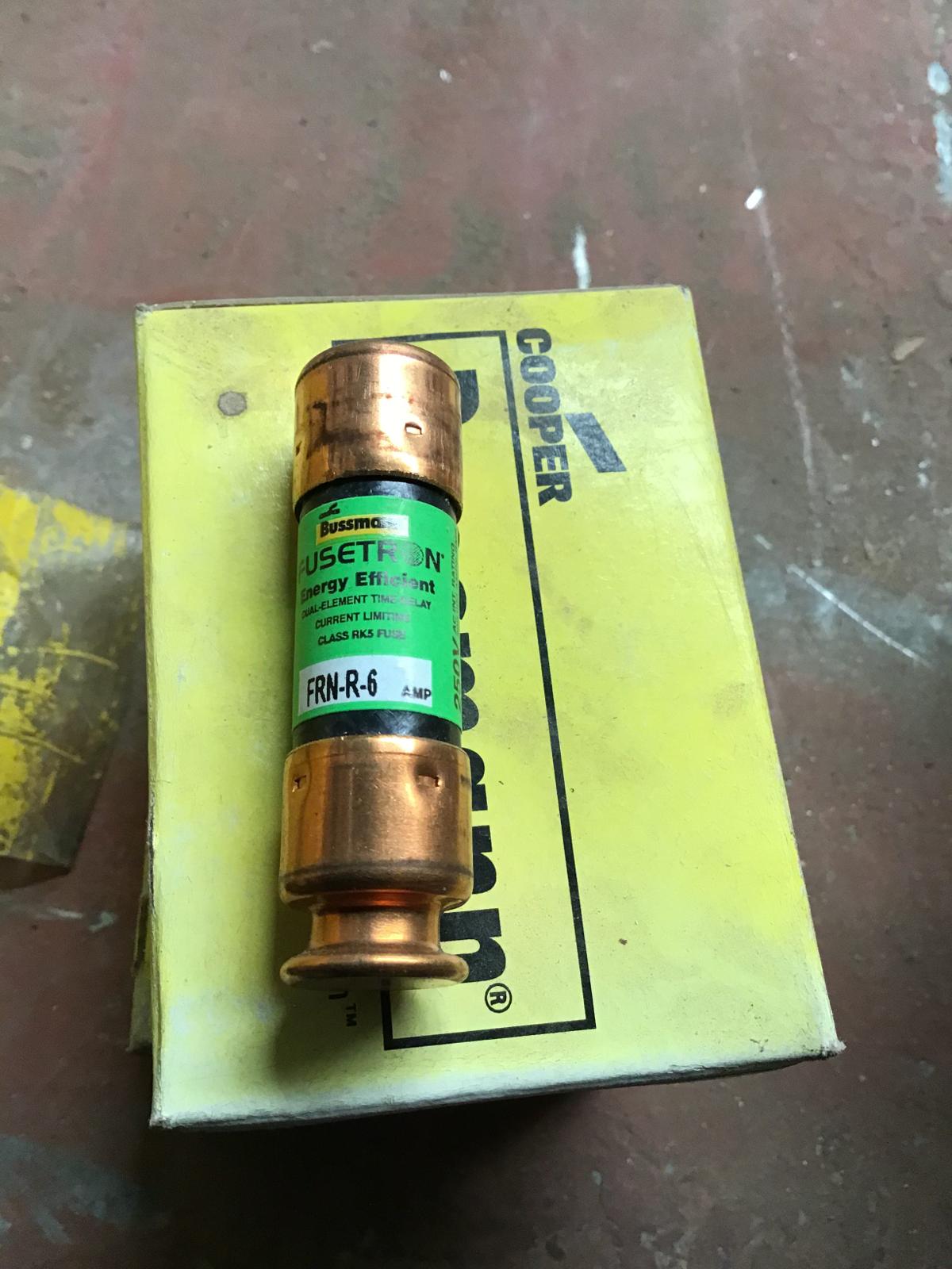 Fusible de retardo 6 AMP 250V modelo FRN-R-6 marca Bussmann - imagen 1