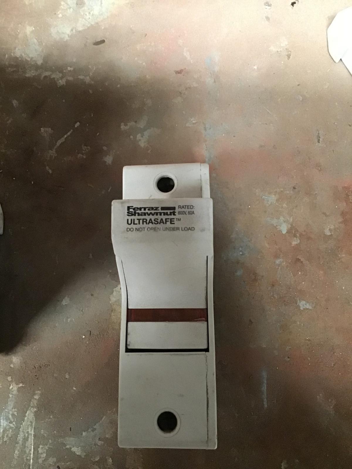 Porta fusible 60 AMP marca Ferraz Shawmut - imagen 1