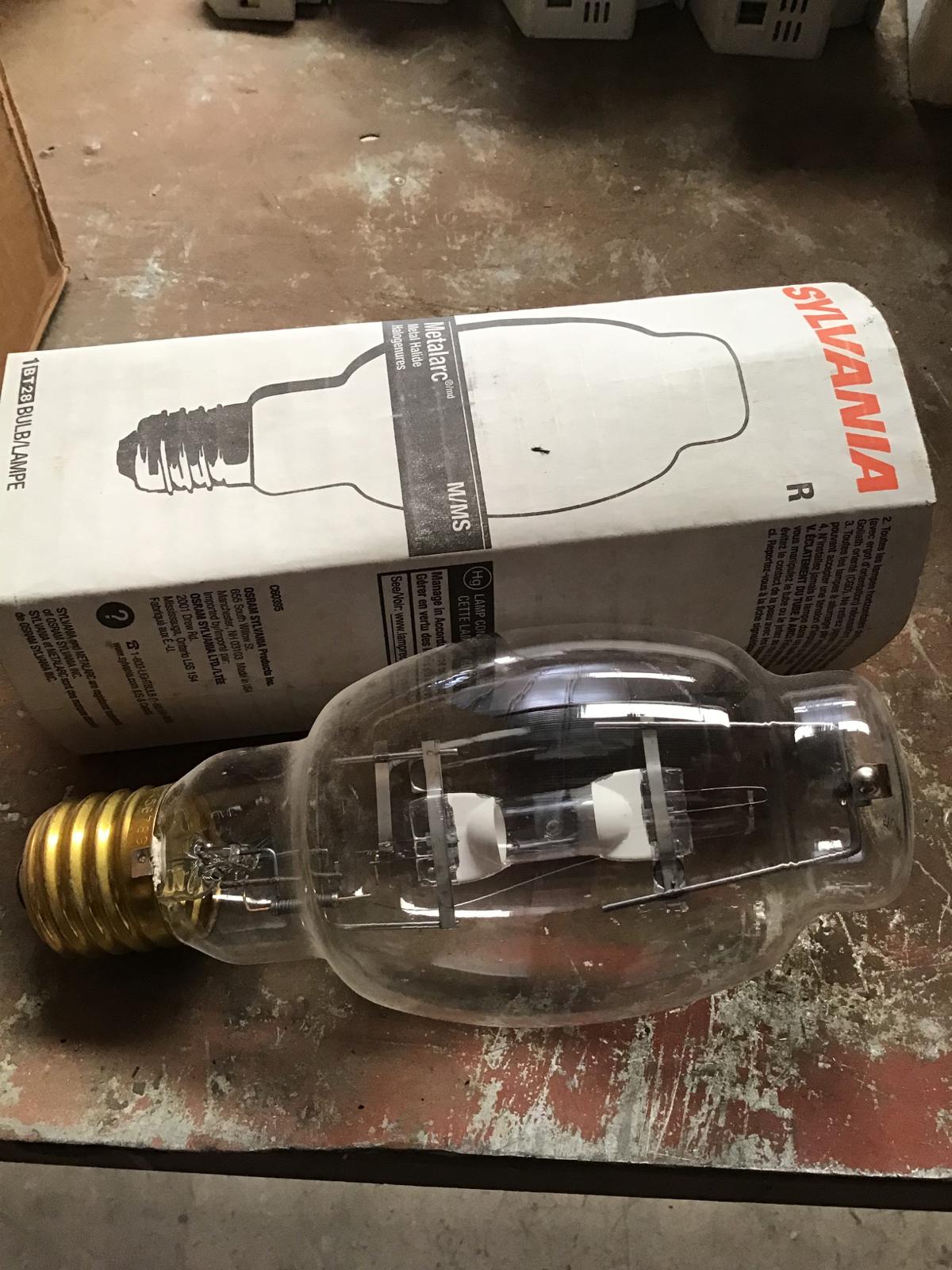 Lámpara 175 W cat M175/U marca Sylvania - imagen 1