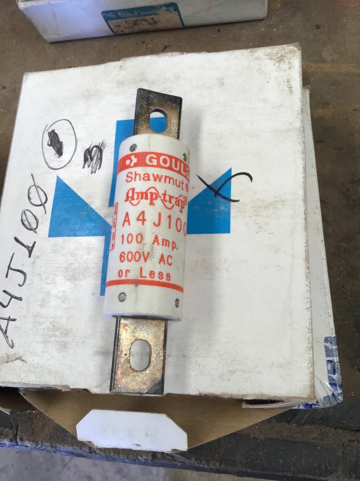 Fusible 100 AMP 600V modelo A4J100 marca Gould Shawmut - imagen 1