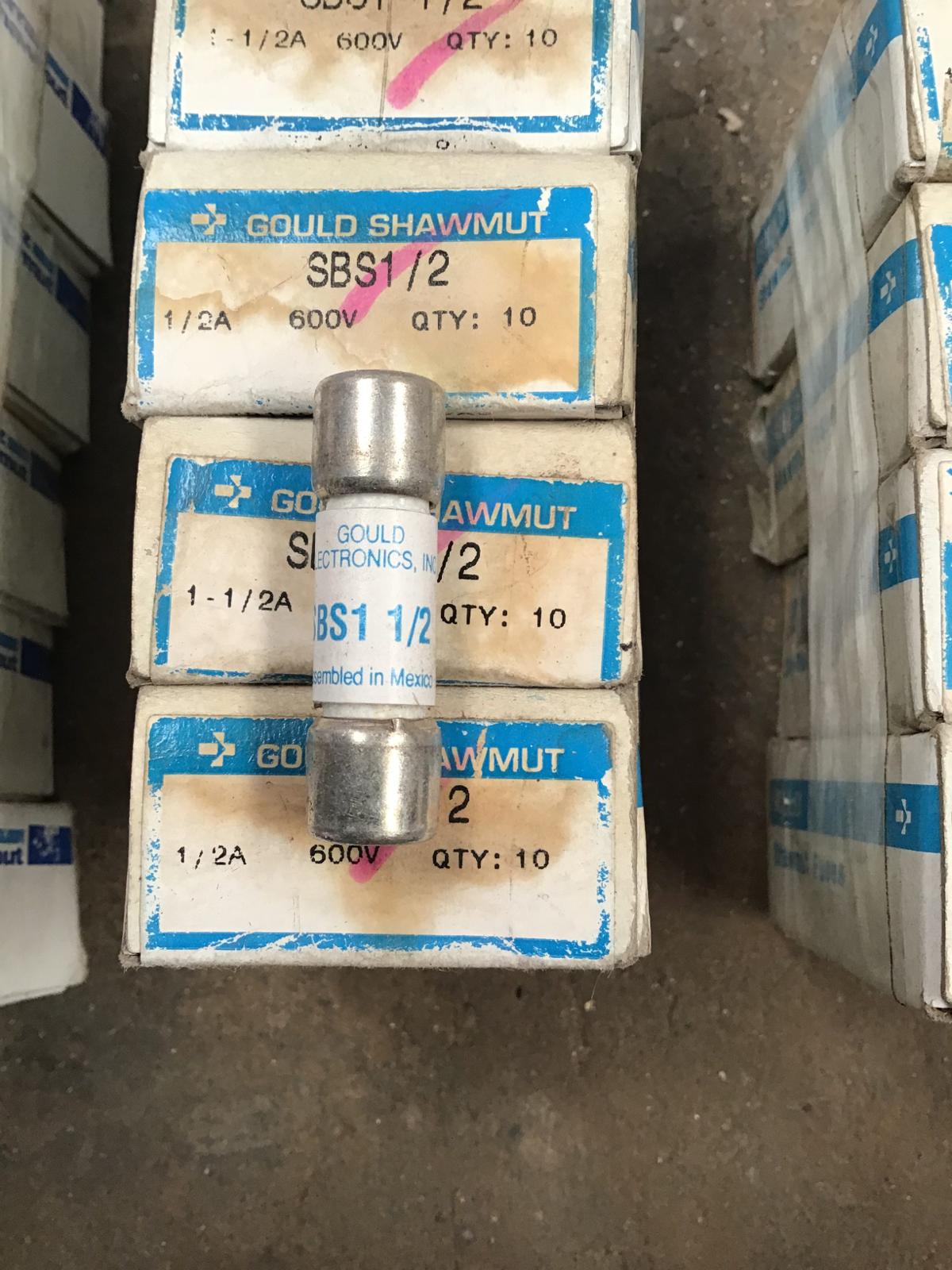 Fusible 1-1/2 AMP 600V modelo SBS1-1/2 marca Gould Shawmut - imagen 1