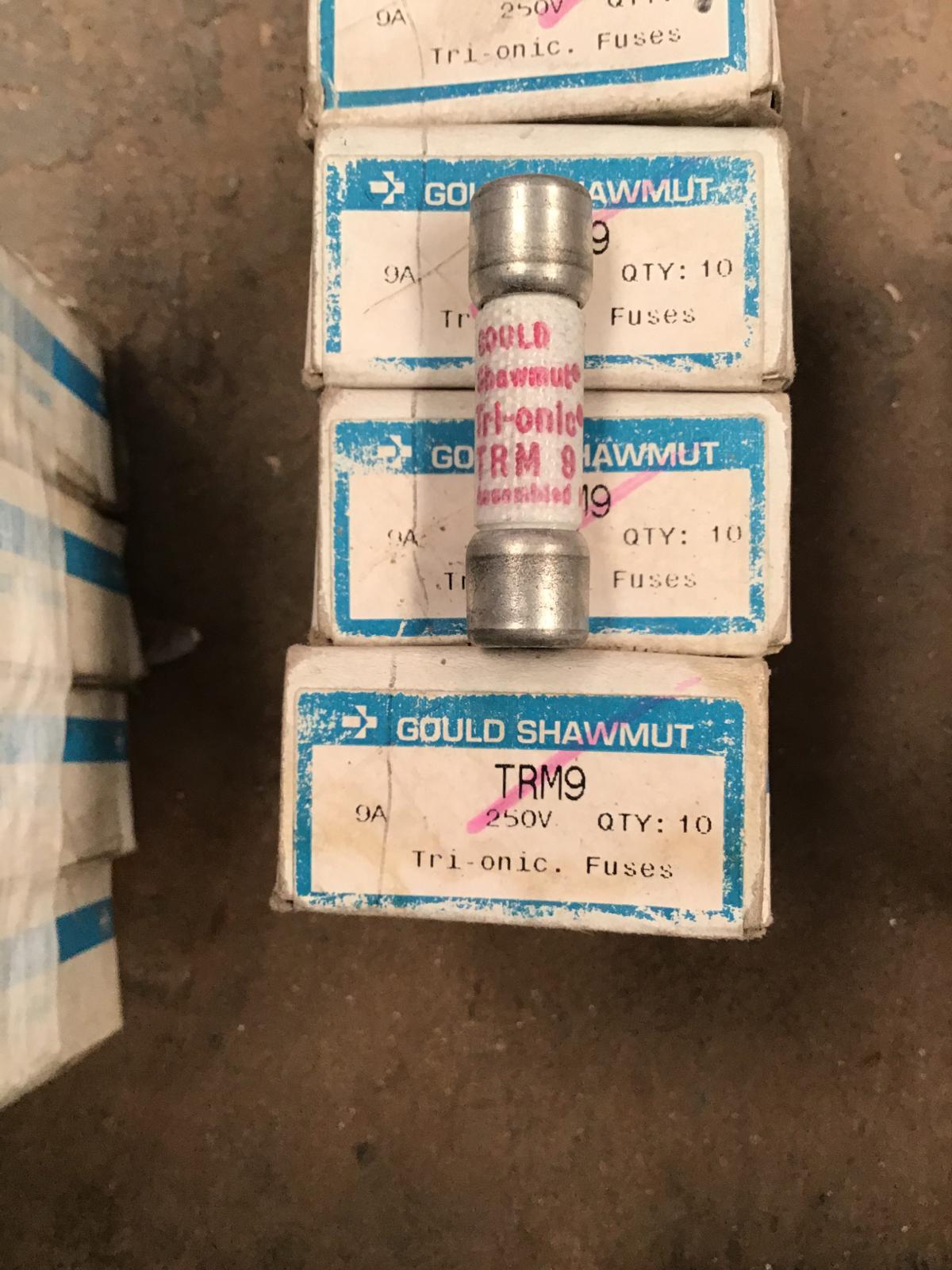 Fusible 9 AMP 250V modelo TRM9 marca Gould Shawmut - imagen 1