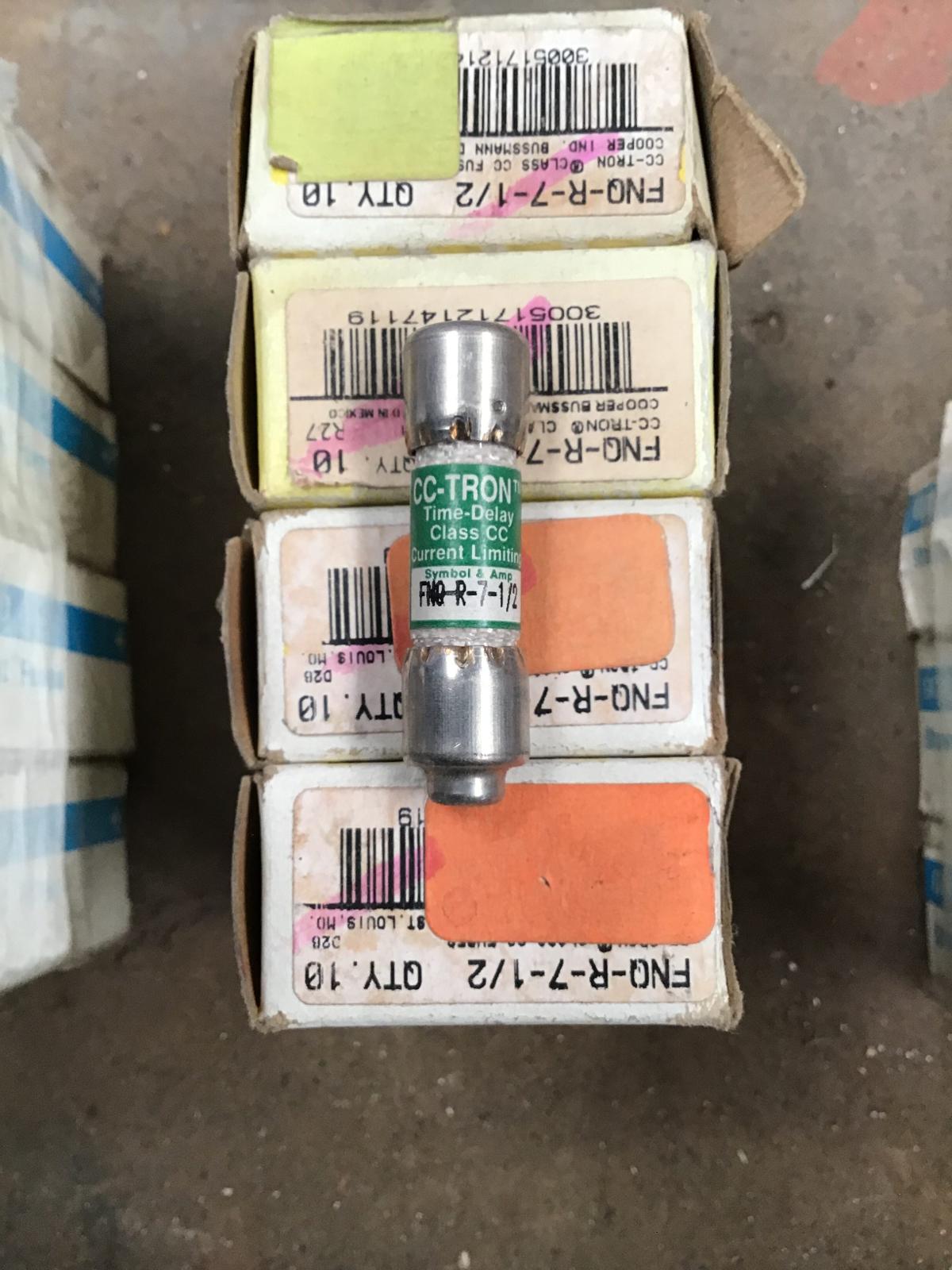 Fusible 7 1/2 AMP 600V modelo FNQ-R-7-1/2 marca Bussmann - imagen 1