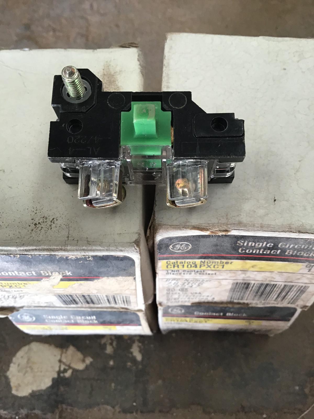 Contactor modelo CR104PXC1 marca General Electric - imagen 1