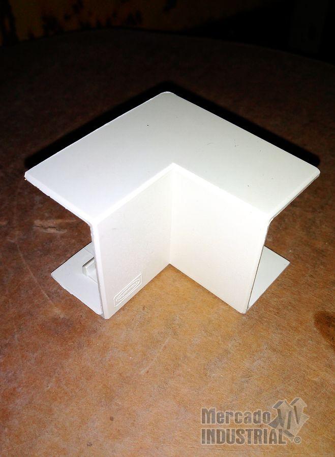 Codo interno en L tamaño 4 modelo MT4IE marca Hubbell - imagen 1