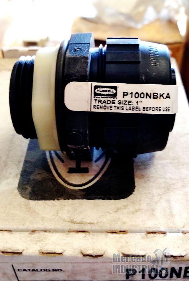 Conector conduit tamaño 1 modelo P100NBKA marca Hubbell - imagen 1