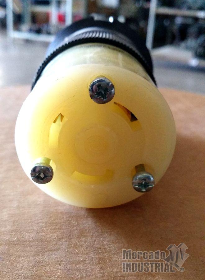 Toma corriente hembra 30 AMP 125/250 V modelo HBL3333C marca Hubbell - imagen 1