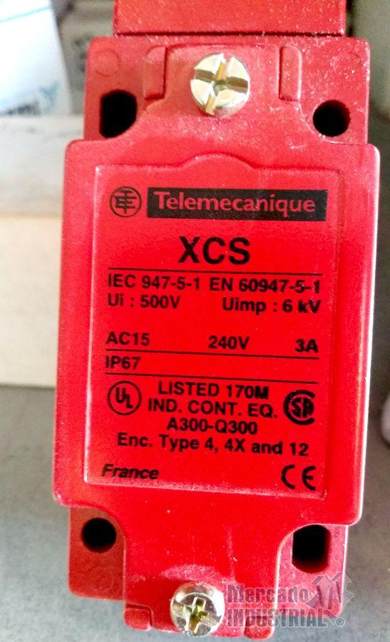 Limit Switch modelo XCS A703 marca TELEMECANIQUE - imagen 1