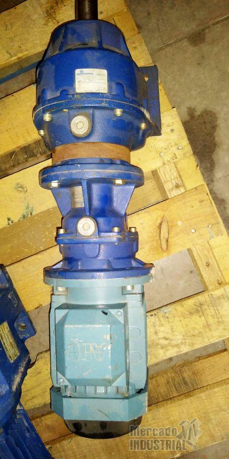 Motorreductor 52:16 ratio 0.7 HP 1410 RPM modelo RT 50/3 marca Motovario - imagen 1