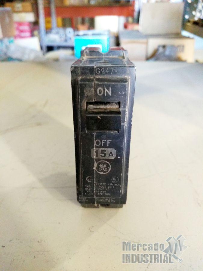 Interruptor 15 AMP 120/240 VAC 1 polo marca GE - imagen 1
