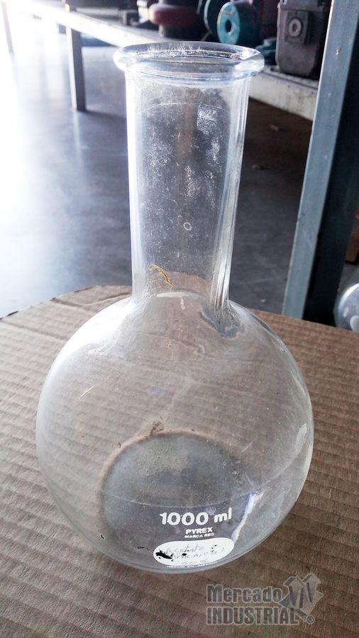 Matraz balón de vidrio 1000 ml marca Pyrex - imagen 1