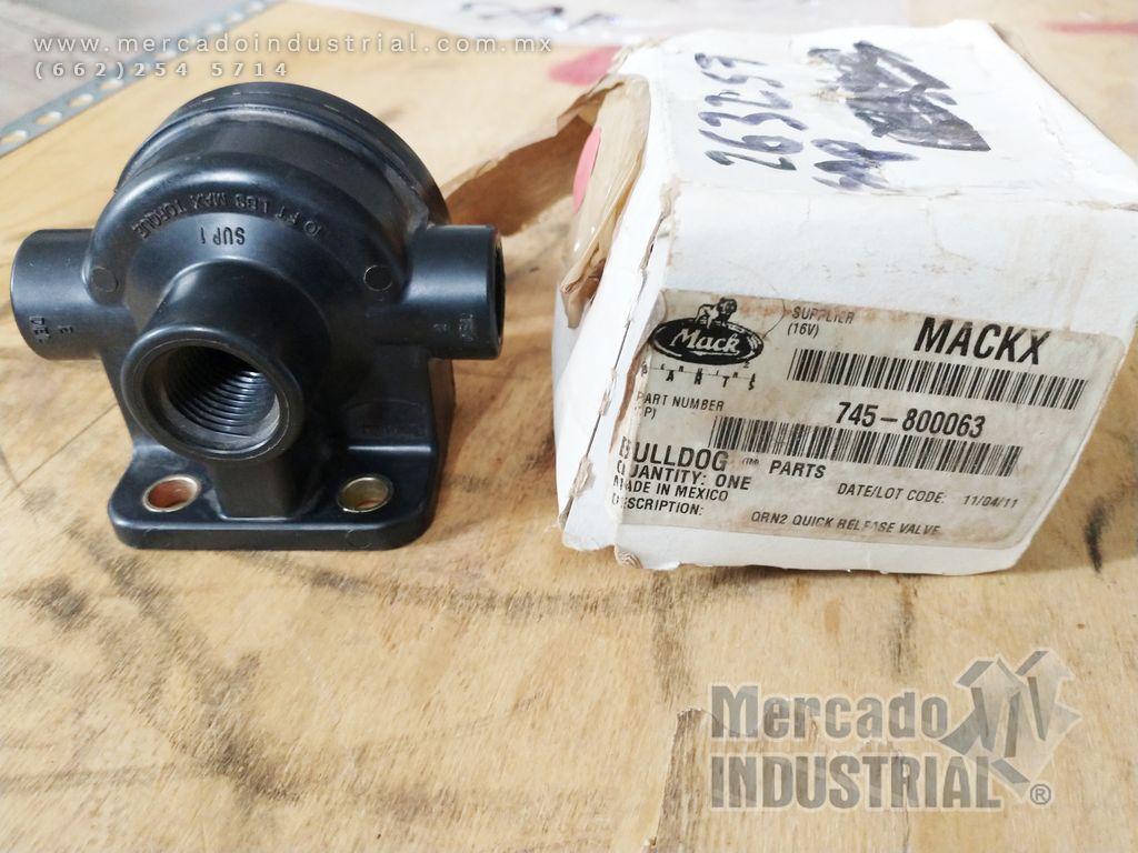 Bendix 745-800063 BWK049776 válvula de liberación rápida marca Mack - imagen 1