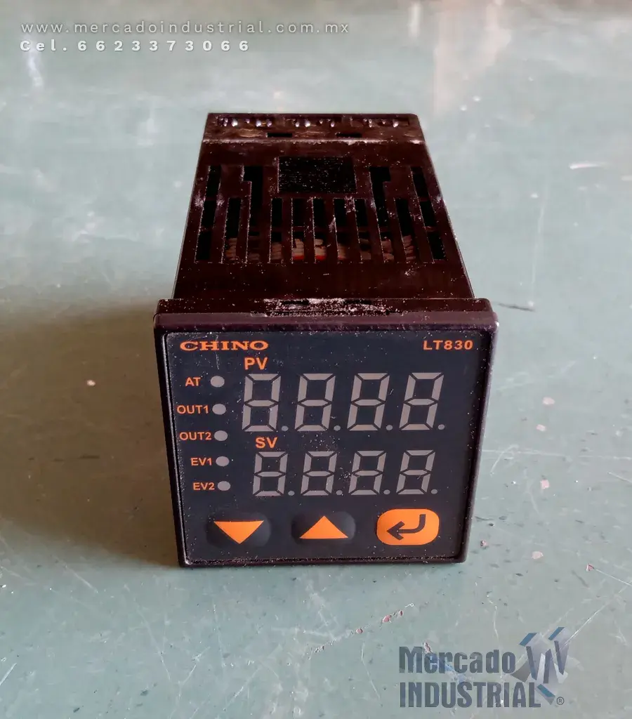 Controlador con indicador digital 24V AC/DC modelo LT83050000-20D marca Chino - imagen 1
