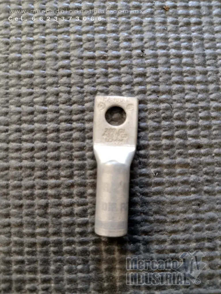 Terminal un agujero 1/4" modelo LCA4-14-L marca Panduit - imagen 1