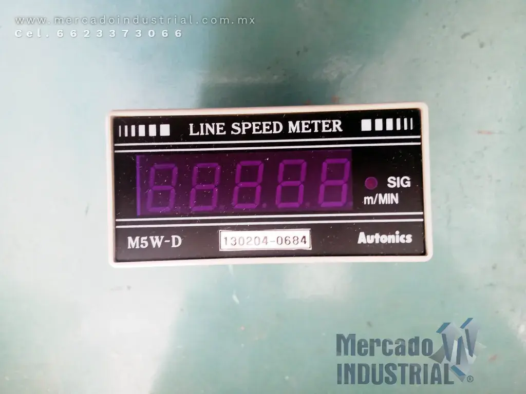 Medidor de velocidad 1999.9 modelo M5W-D marca Autonics - imagen 1