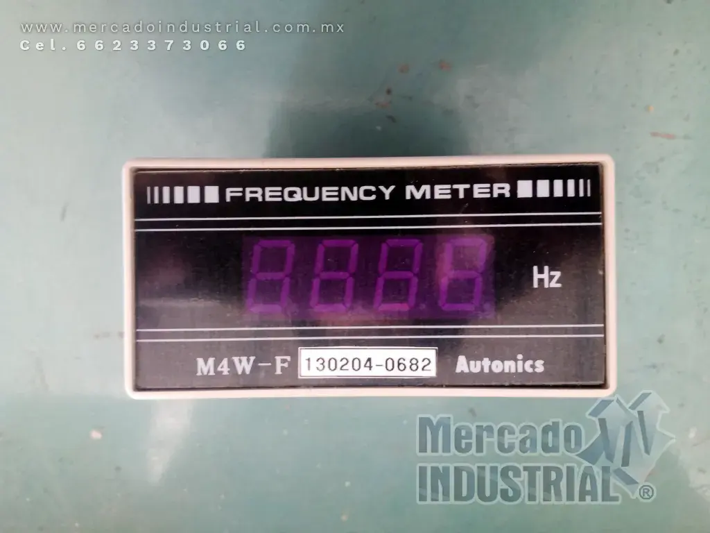 Medidor de frecuencia 0.5-3000 Hz modelo M4W-F marca Autonics - imagen 1