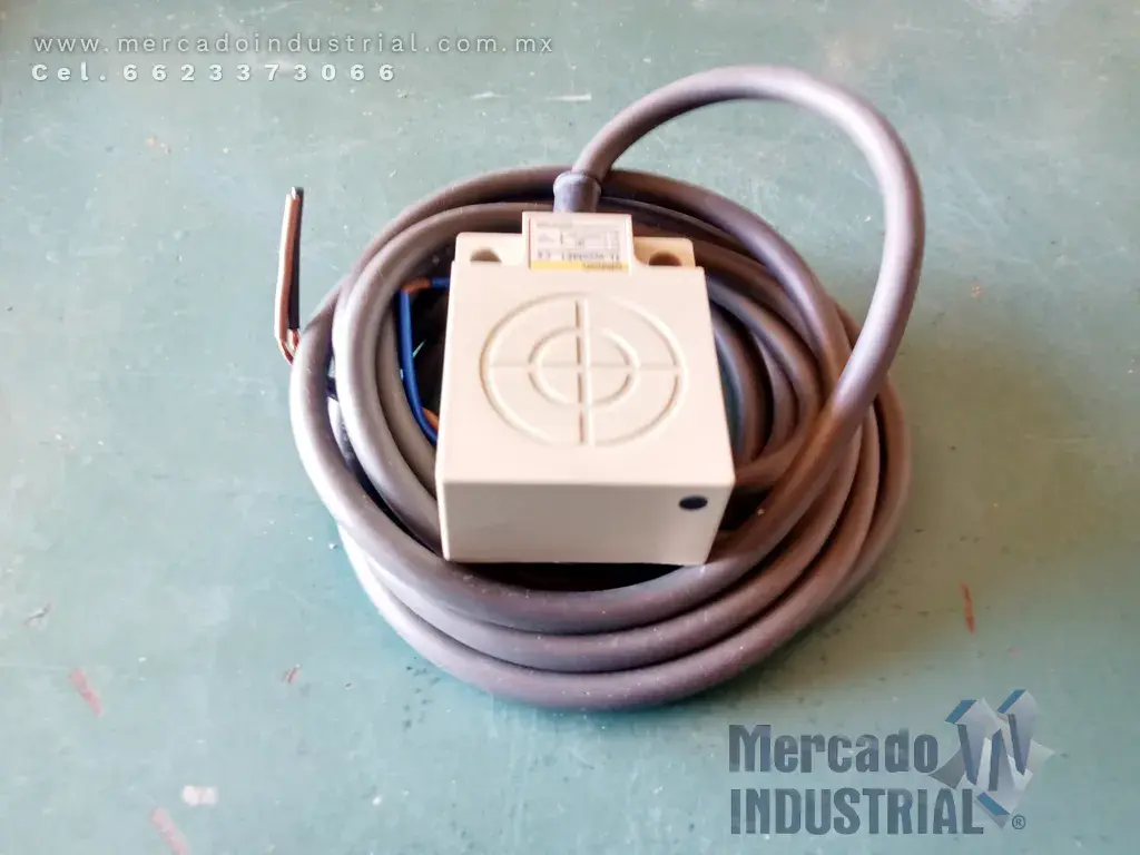 Sensor de proximidad TL-W20ME1 marca OMRON - imagen 1