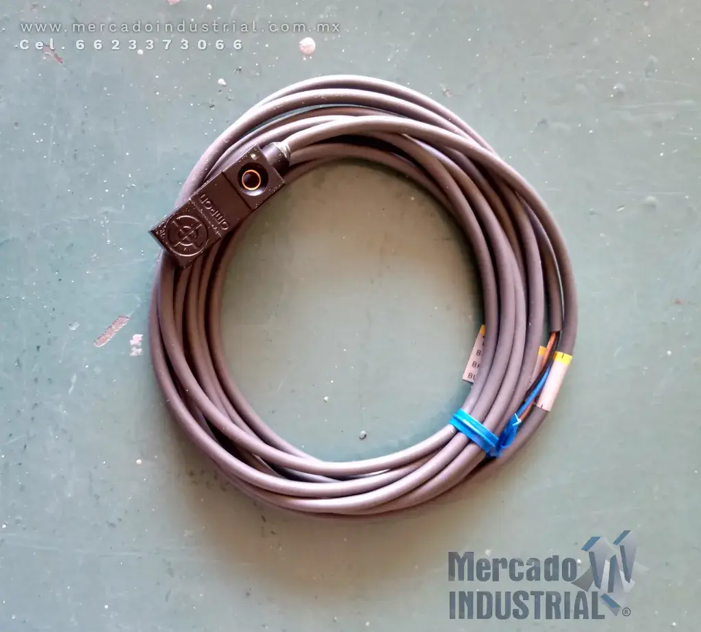 Sensor de proximidad TL-W3MC1 marca Omron - imagen 1