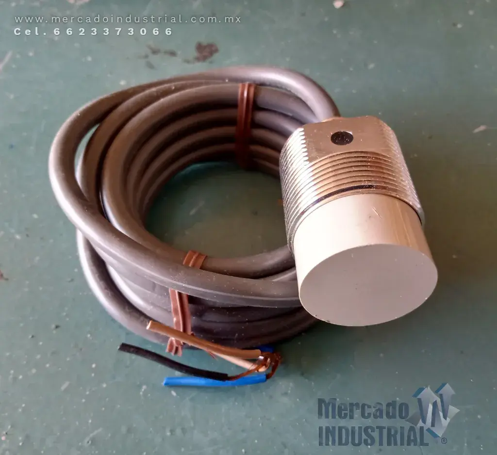 Sensor de proximidad TL-X18ME1 marca Omron - imagen 1