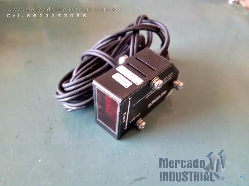 Sensor laser LV-S63 marca Keyence - imagen 1