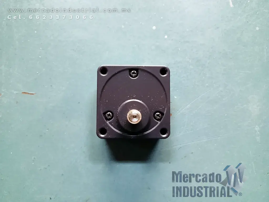 Reductor de eje paralelo relación 25:1 modelo 0GN25K marca Oriental Motor - imagen 1