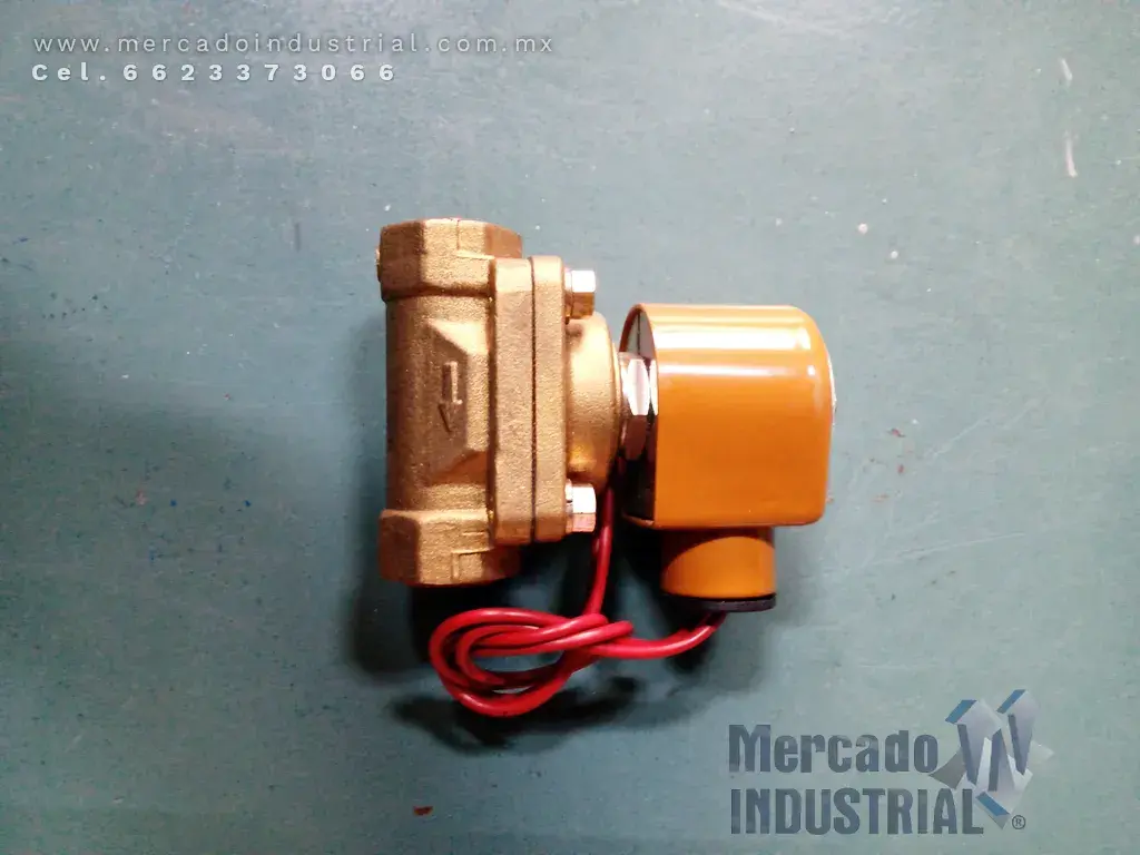 Válvula solenoide 145 PSI modelo NKV15N-H-1F-4K marca Parker - imagen 1