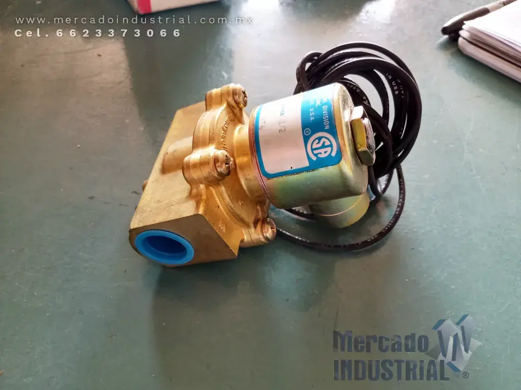 Válvula solenoide 5-150 PSI modelo LC2LB4150 marca Honeywell - imagen 1
