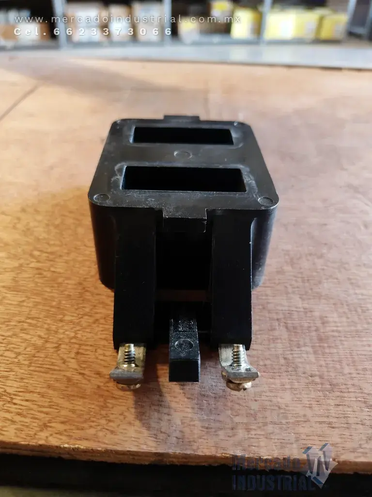 Bobina tamaño 90 mm marca Cutler Hammer - imagen 1