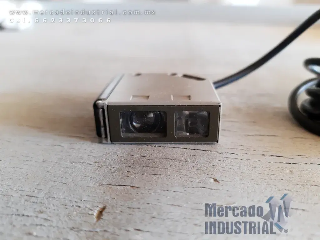 Foto sensor E3S-CL1 marca OMRON - imagen 1