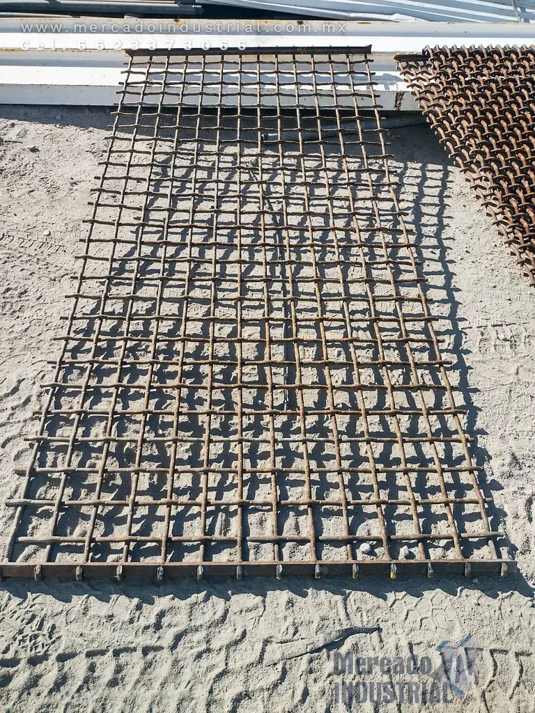 Malla para criba de 3" X 3" - imagen 1