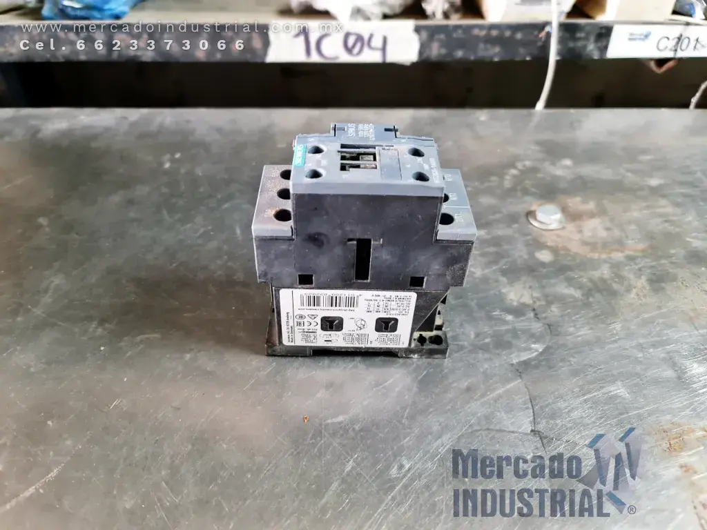 Contactor 120 V modelo 3RT2026-1AK60 marca Siemens - imagen 1