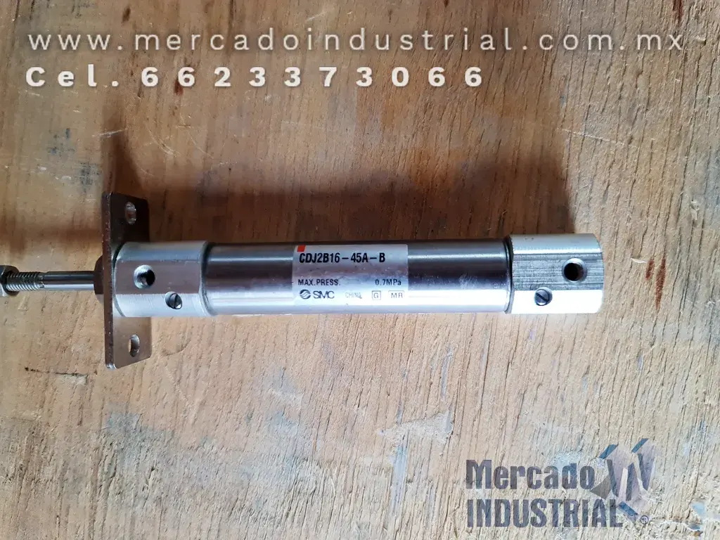 Pistón cilíndrico 145 PSI 45 mm modelo CDJ2B16-45A-B marca SMC - imagen 1