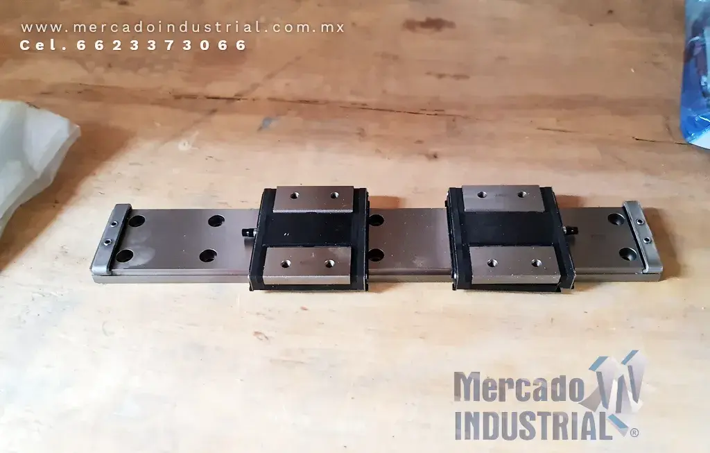 Guía de movimiento lineal marca THK modelo RSR15WZM - imagen 1