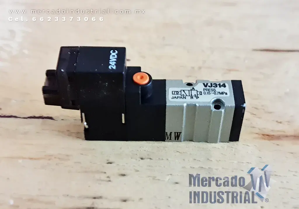 Válvula solenoide 21~100 PSI modelo VJ314 marca SMC - imagen 1