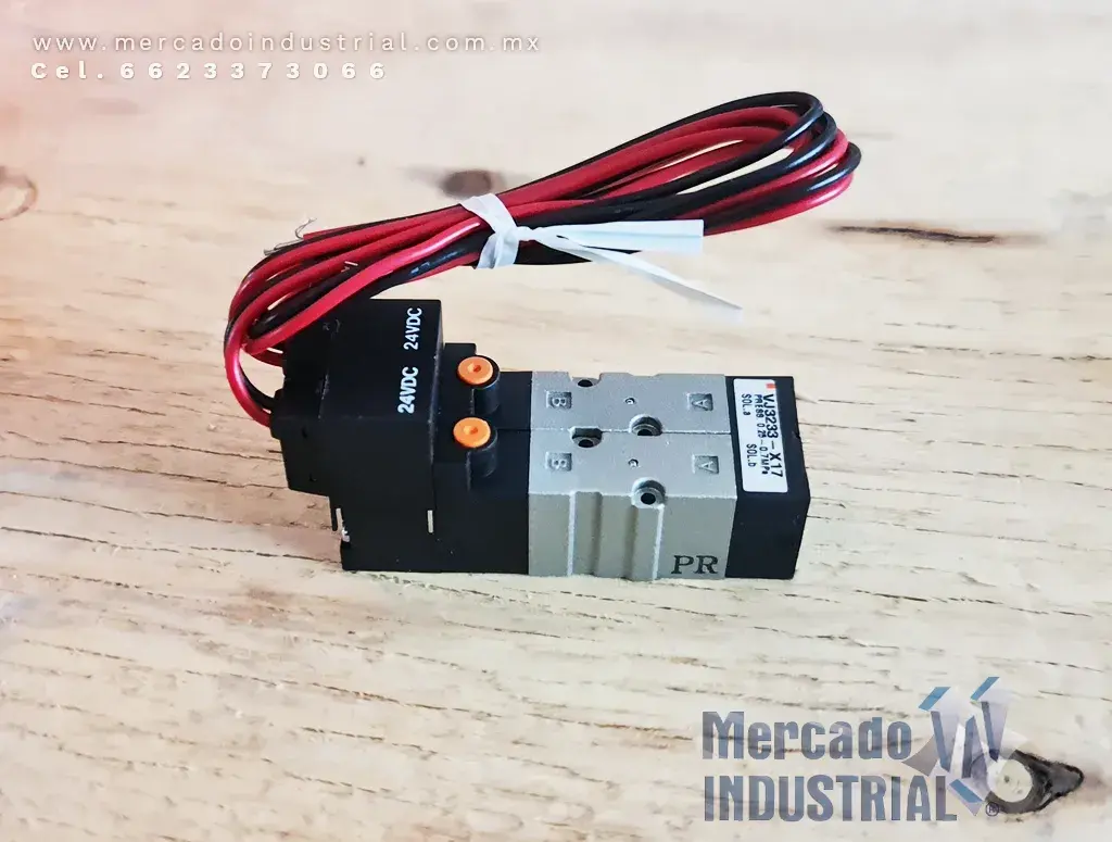 Válvula solenoide 36~101 PSI modelo VJ3233-X17 marca SMC - imagen 1