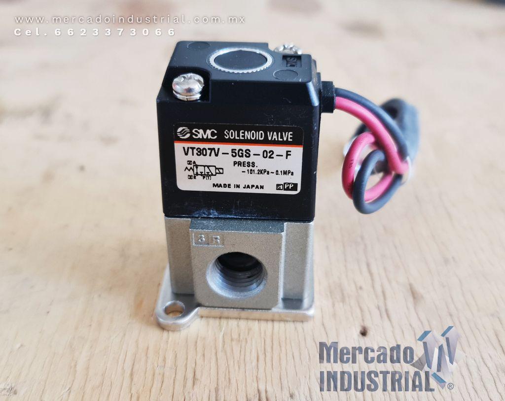 Válvula solenoide (-)14.67-14 PSI modelo VT307V-5GS-02-F marca SMC - imagen 1
