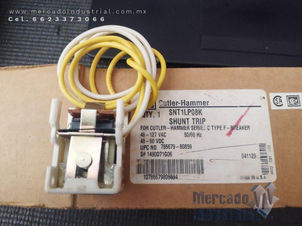 Mecanismo de disparo de derivación modelo SNT1LP08K marca Cutler Hammer - imagen 1