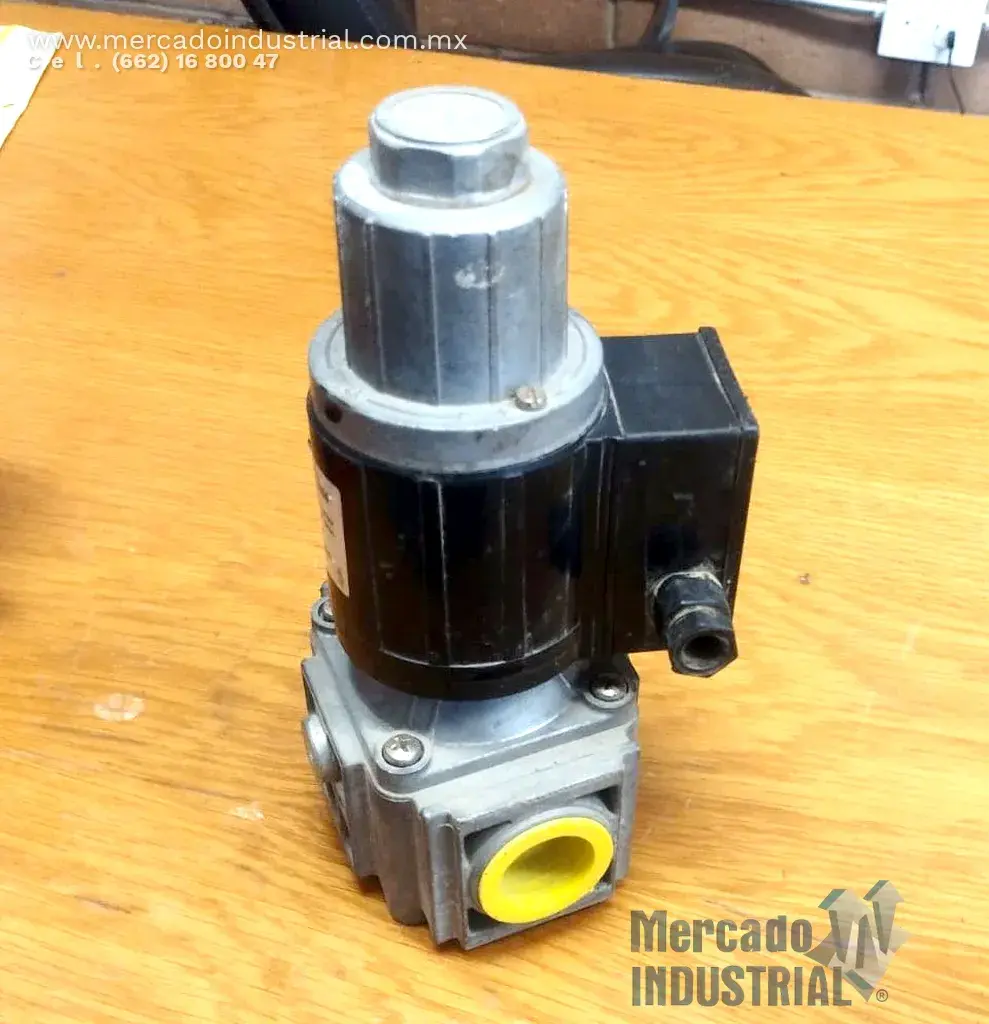 Válvula solenoide 200 mbar modelo EG30*L.2*GMO marca Brahma - imagen 1